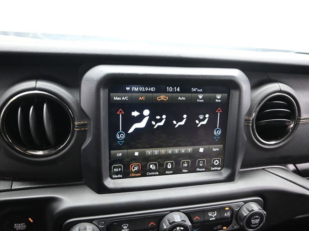 Used 2021 Jeep Gladiator Overland image 13