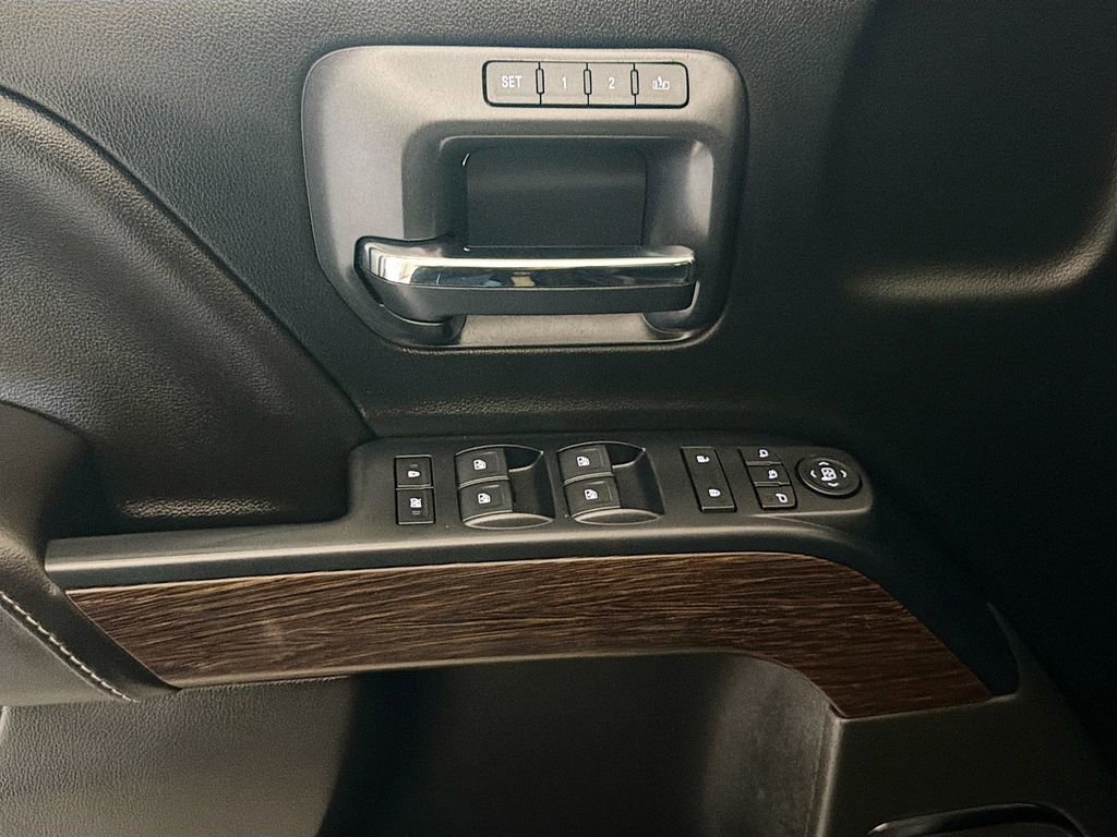 Used 2018 GMC Sierra 1500 Denali w/ Denali Ultimate Package image 19