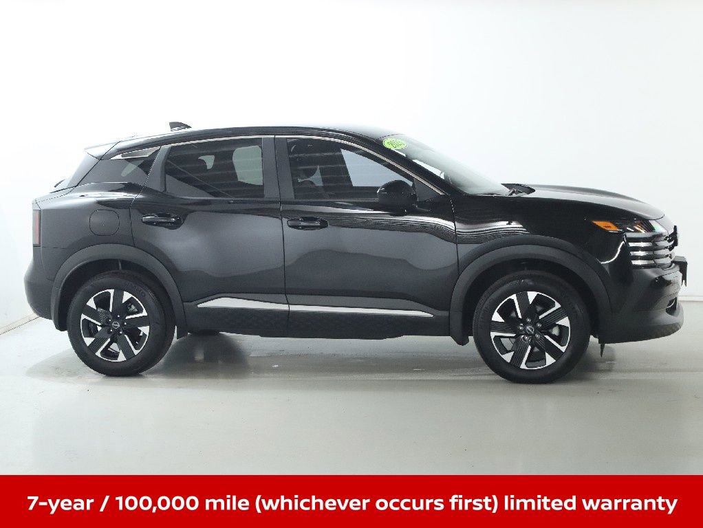 Certified 2025 Nissan Kicks SV image 9