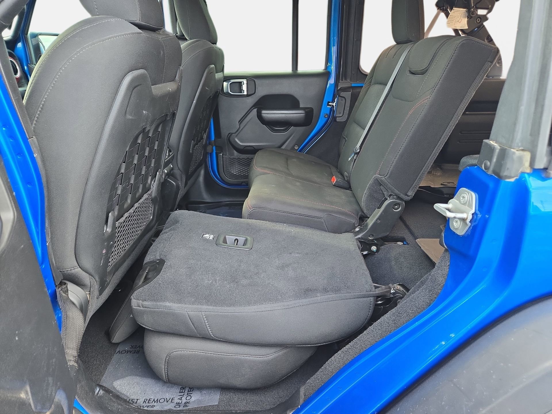 Used 2021 Jeep Wrangler Unlimited Rubicon w/ Cold Weather Group image 41