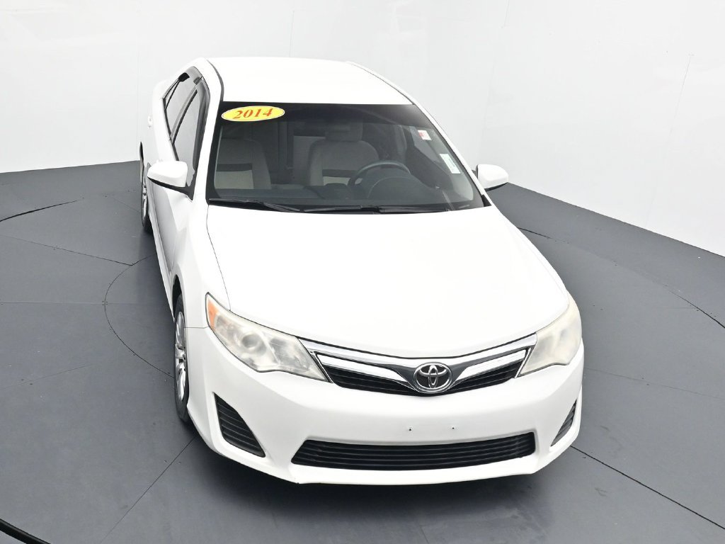 Used 2014 Toyota Camry LE FWD image 28