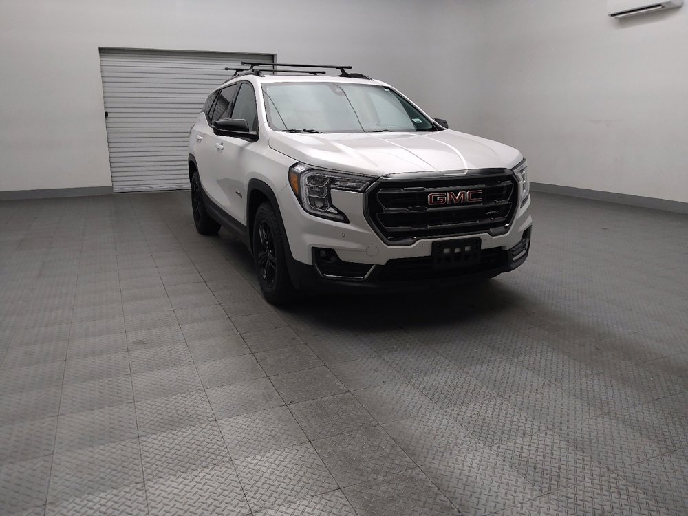 Used 2022 GMC Terrain AT4 w/ Tech Package image 13