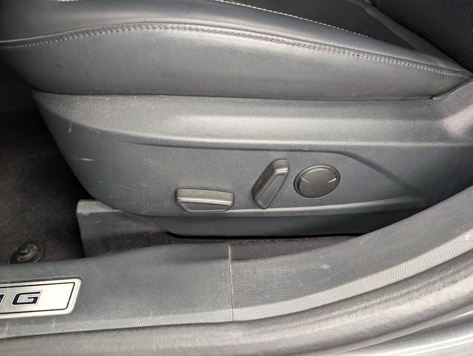 Used 2021 Ford Mustang Mach-E Premium AWD/4WD image 39