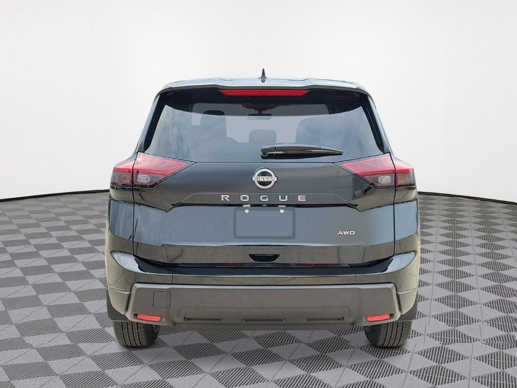 New 2026 Nissan Rogue SV w/ Cold Weather Package AWD/4WD image 4
