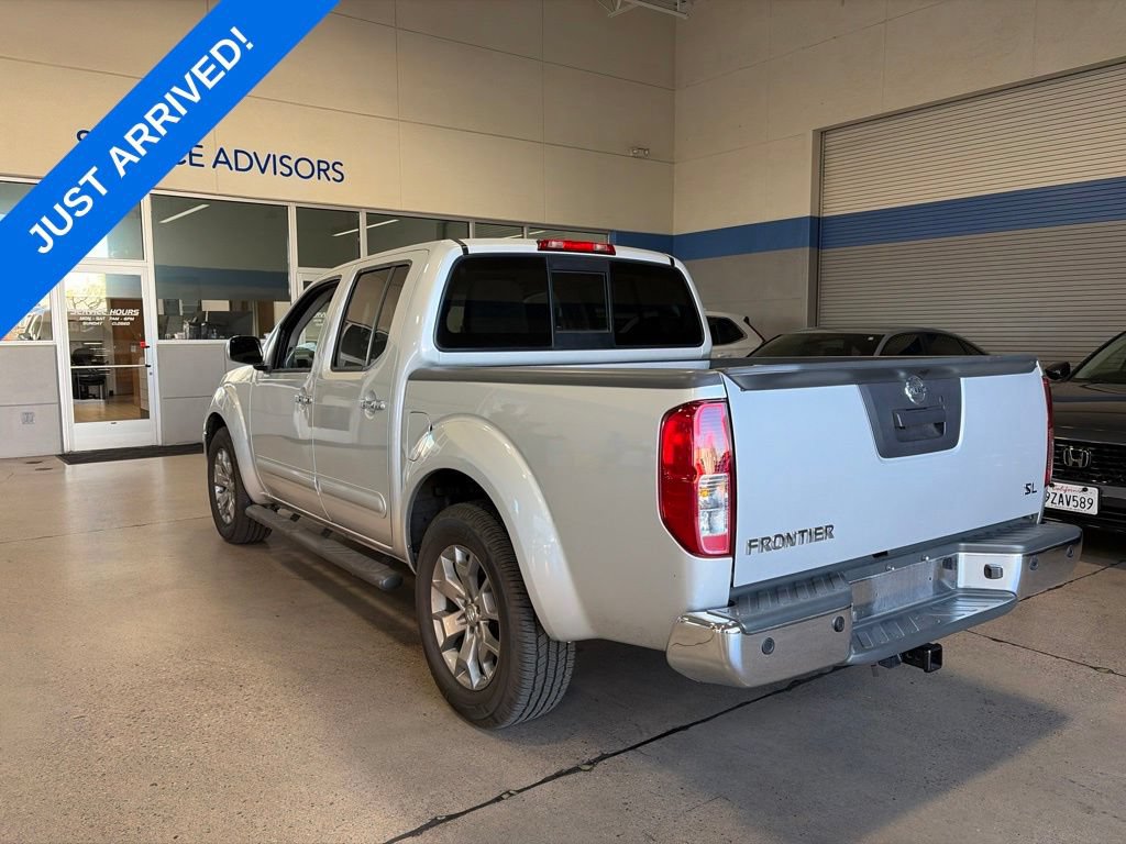 Used 2019 Nissan Frontier SL RWD image 4
