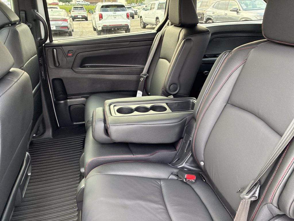 New 2026 Honda Odyssey Sport-L image 18