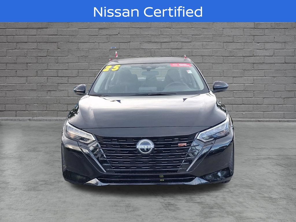 Used 2025 Nissan Sentra SR w/ Midnight Edition FWD image 2