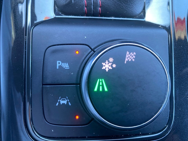 Used 2022 Chevrolet Blazer RS w/ Enhanced Convenience Package image 39