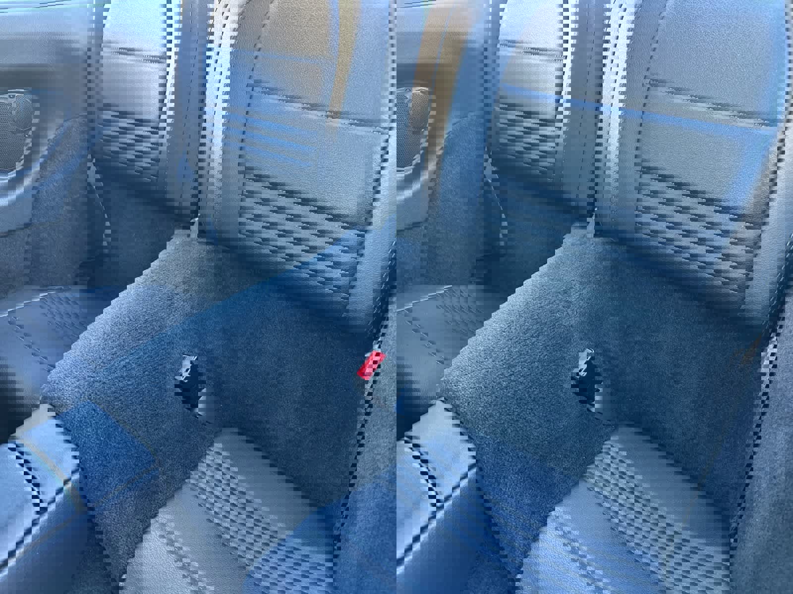 Used 2001 Porsche 911 Carrera 4 image 12