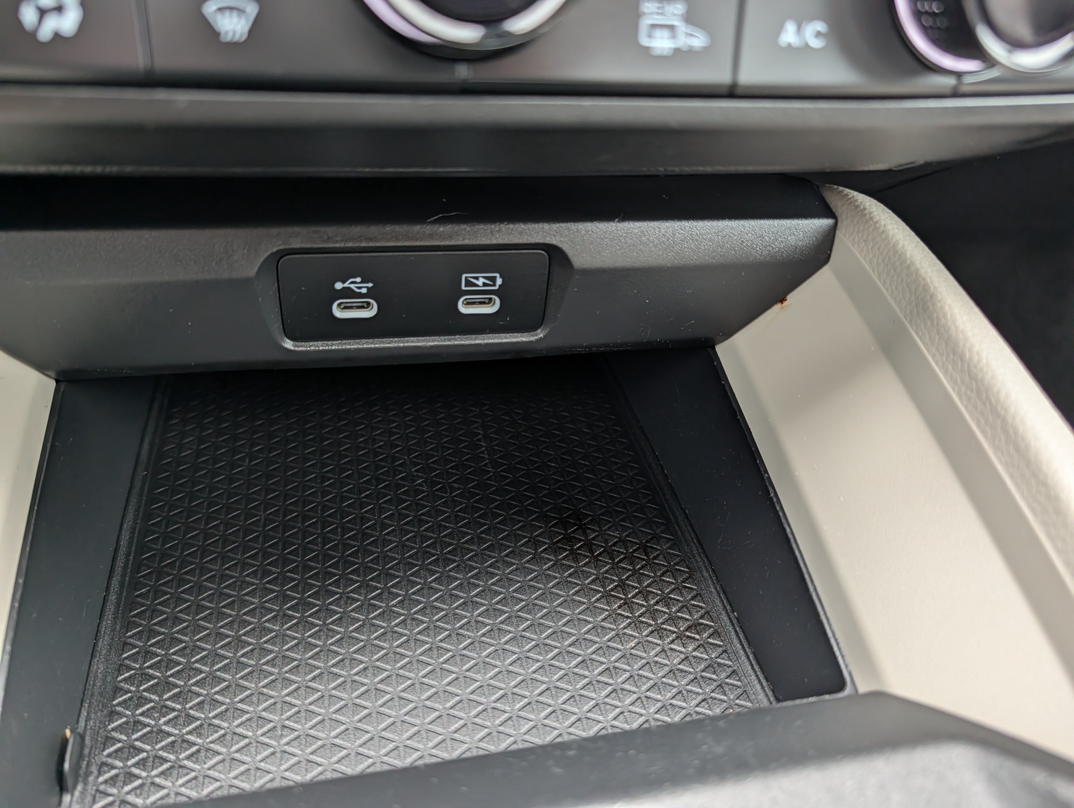 Used 2024 Honda Accord EX image 32