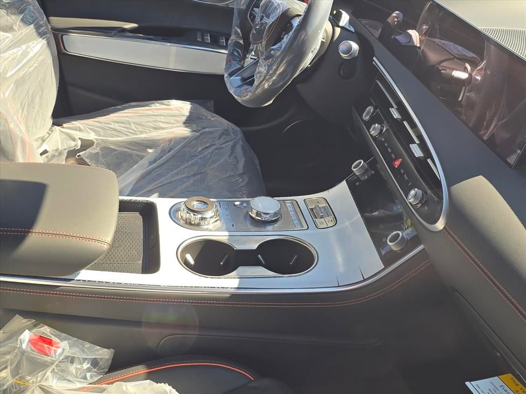 New 2026 Genesis GV70 3.5T Sport Prestige image 9