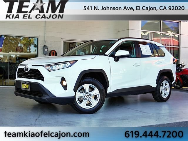 Used 2021 Toyota RAV4 XLE w/ Convenience Package AWD/4WD image 2
