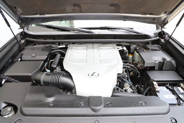 Used 2015 Lexus GX 460 w/ Premium Package AWD/4WD image 34