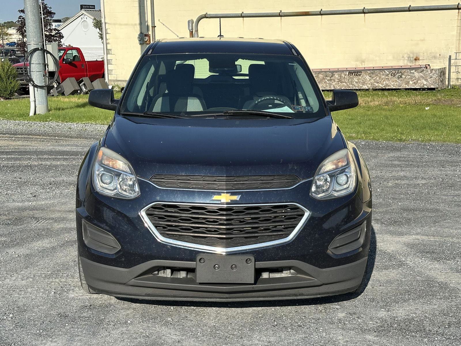 Used 2016 Chevrolet Equinox LS FWD image 3