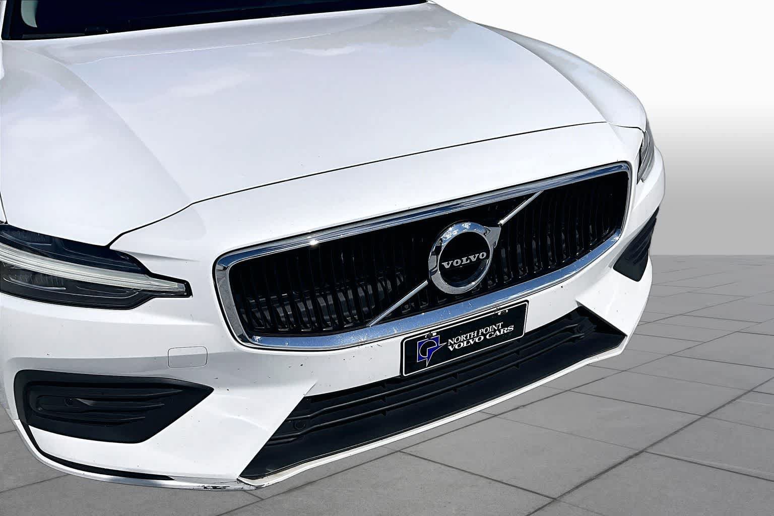 Used 2020 Volvo S60 T6 Momentum AWD/4WD image 30