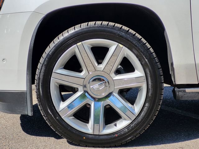 Used 2019 Cadillac Escalade Premium Luxury image 7