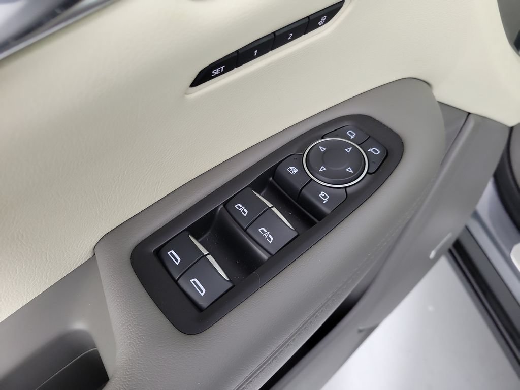 Used 2021 Cadillac XT6 Premium Luxury FWD image 21