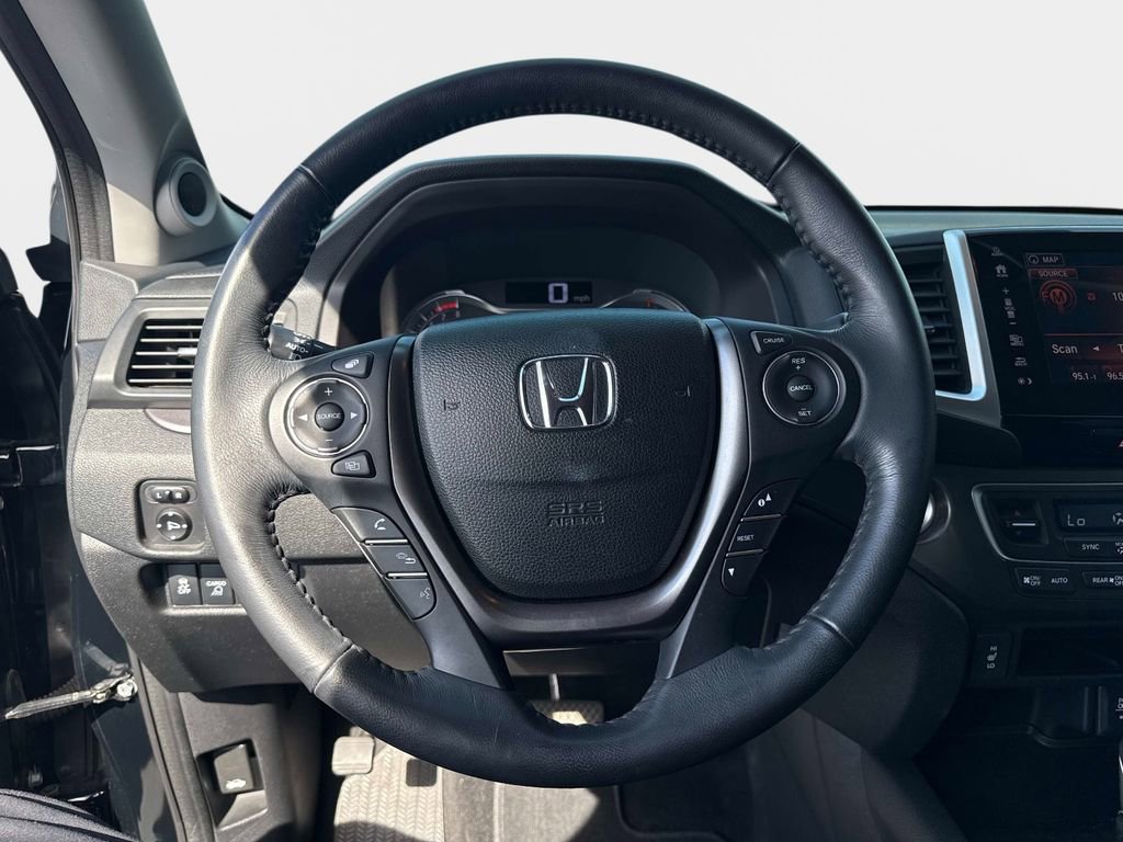 Used 2018 Honda Ridgeline RTL-T image 25