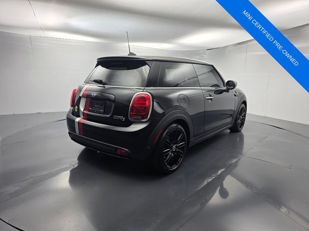 Used 2024 MINI Cooper SE FWD image 4