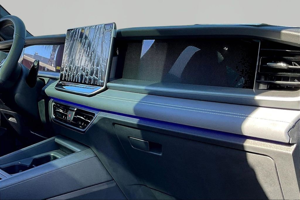 New 2026 Volkswagen Tiguan SE R-Line image 26