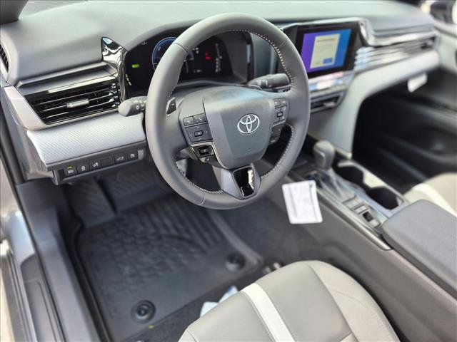 New 2026 Toyota Camry SE FWD image 3