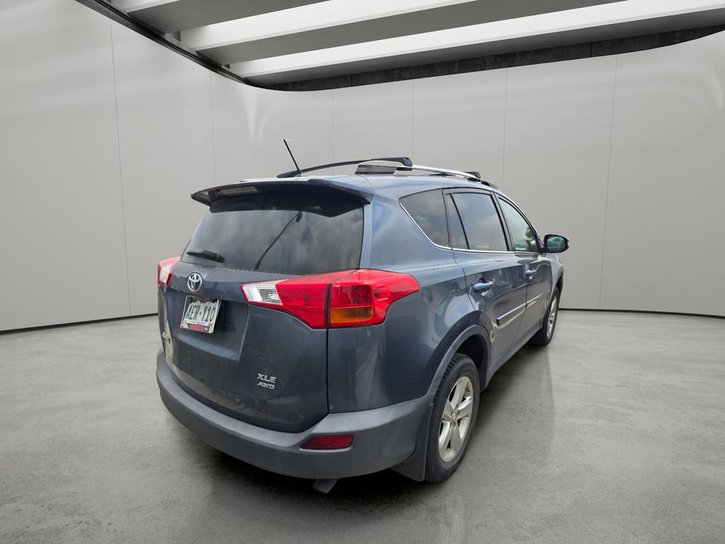 Used 2013 Toyota RAV4 XLE AWD/4WD image 10