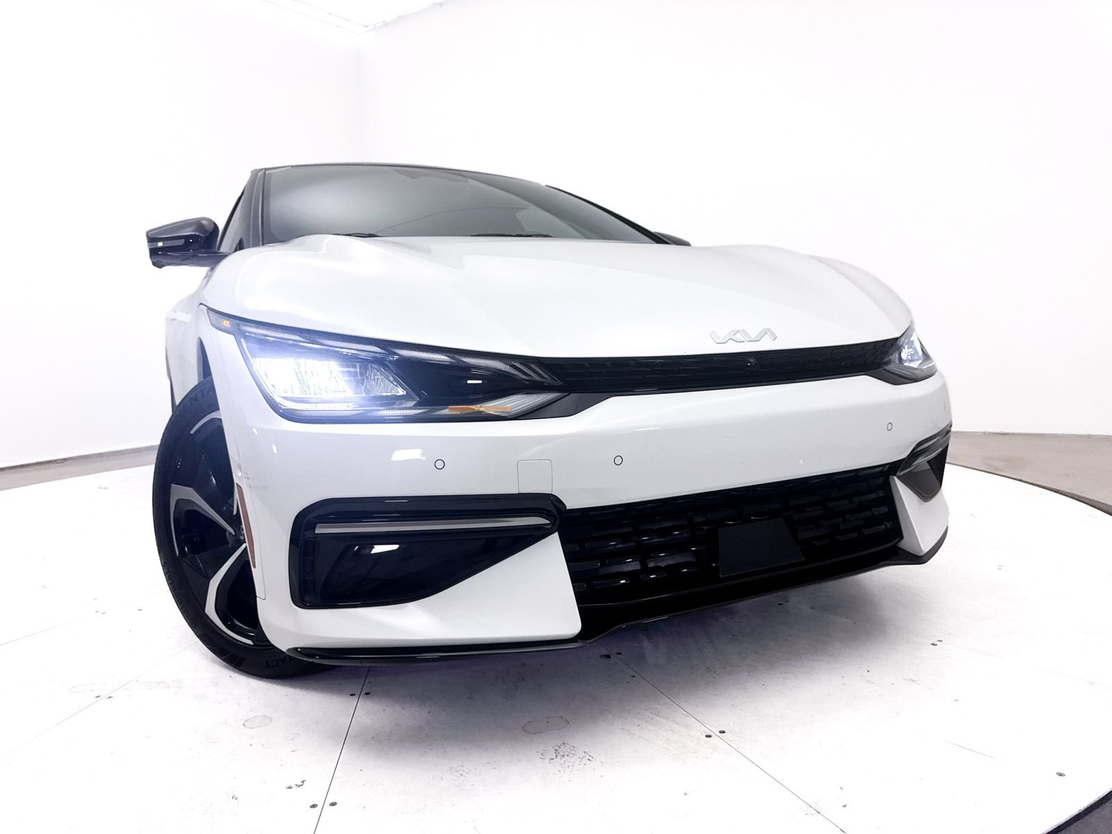 Certified 2023 Kia EV6 GT-Line AWD/4WD image 8
