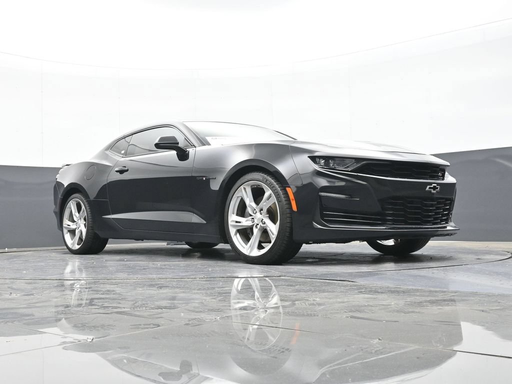 Used 2019 Chevrolet Camaro SS RWD image 37