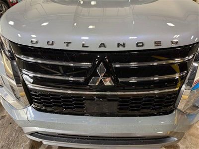 New 2026 Mitsubishi Outlander SE AWD/4WD image 31
