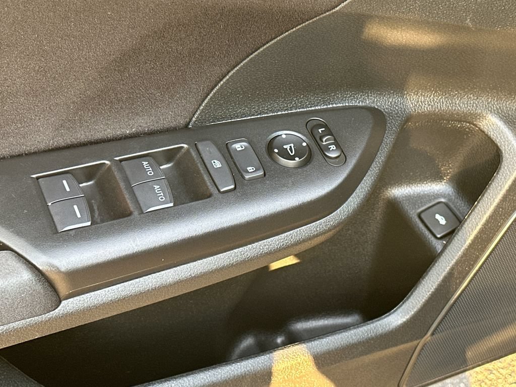 Used 2022 Honda Insight EX image 16