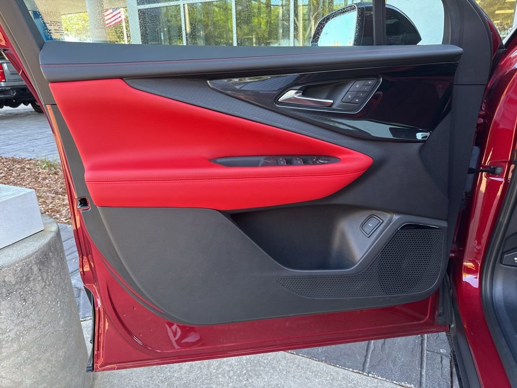 Used 2025 Chevrolet Blazer EV SS w/ Performance Package image 38