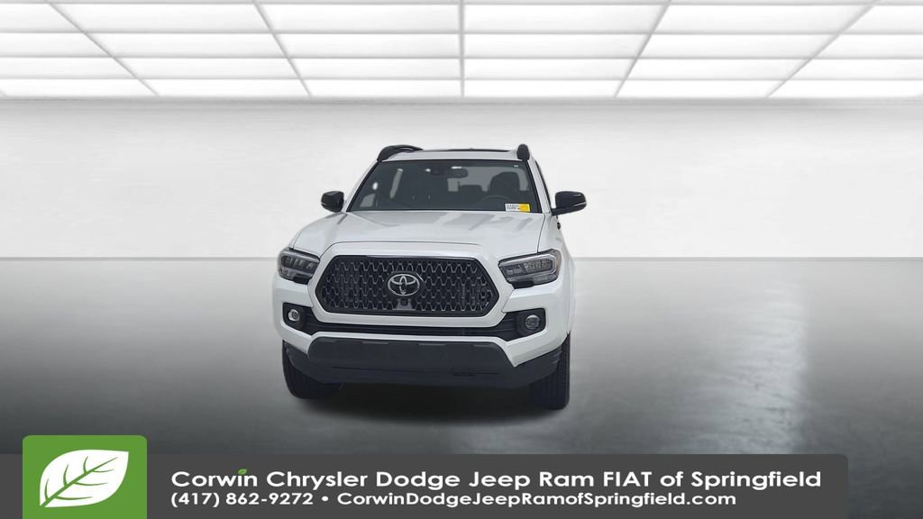 Used 2023 Toyota Tacoma Limited image 5