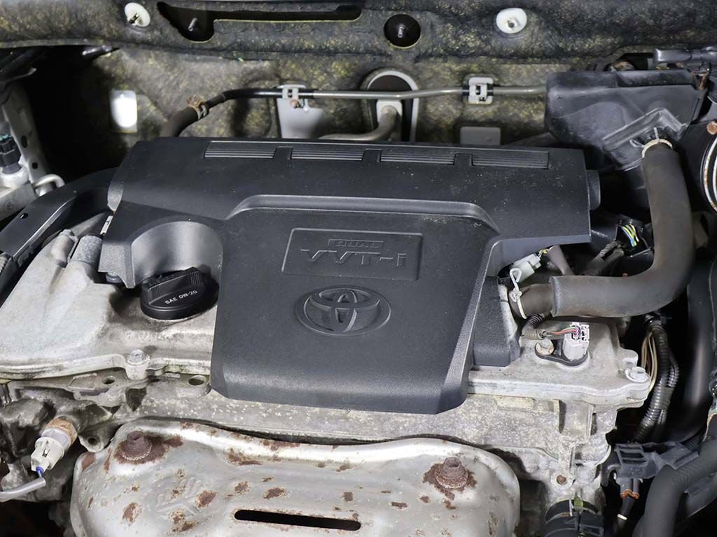 Used 2015 Toyota RAV4 LE AWD/4WD image 13