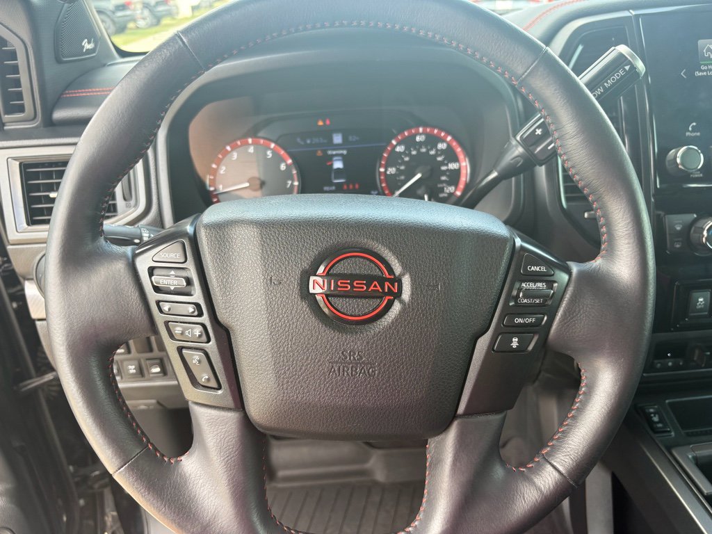 Used 2023 Nissan Titan PRO-4X w/ Pro-4x Convenience Package image 16