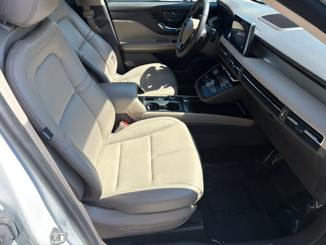 Used 2022 Lincoln Corsair FWD image 14