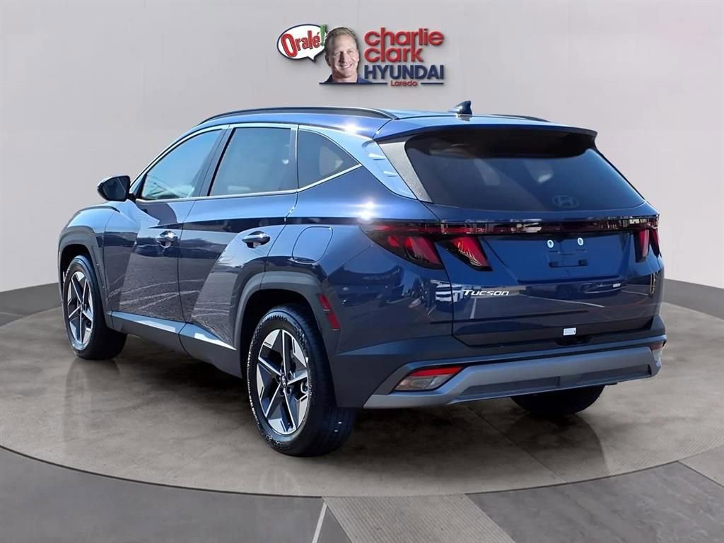 New 2026 Hyundai Tucson SEL image 3