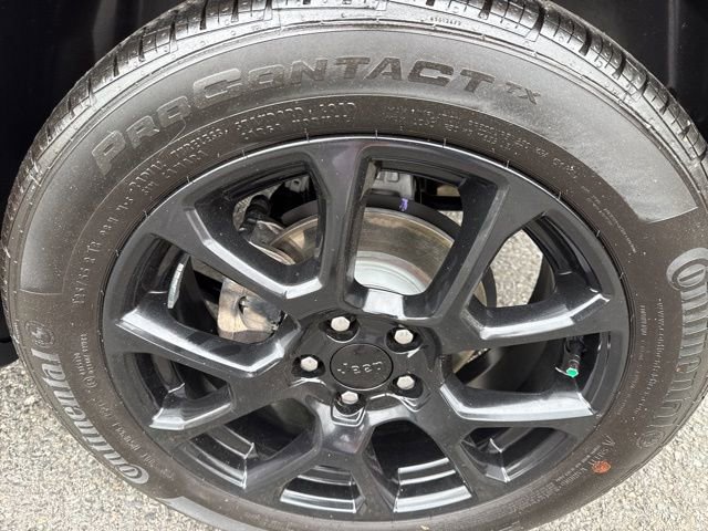 Certified 2023 Jeep Compass Altitude image 9