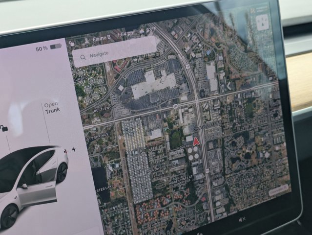 Used 2019 Tesla Model 3 Mid Range image 13