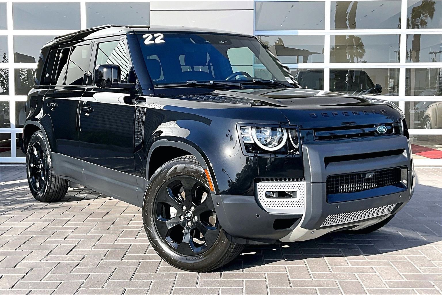 Certified 2022 Land Rover Defender 110 S AWD/4WD image 3