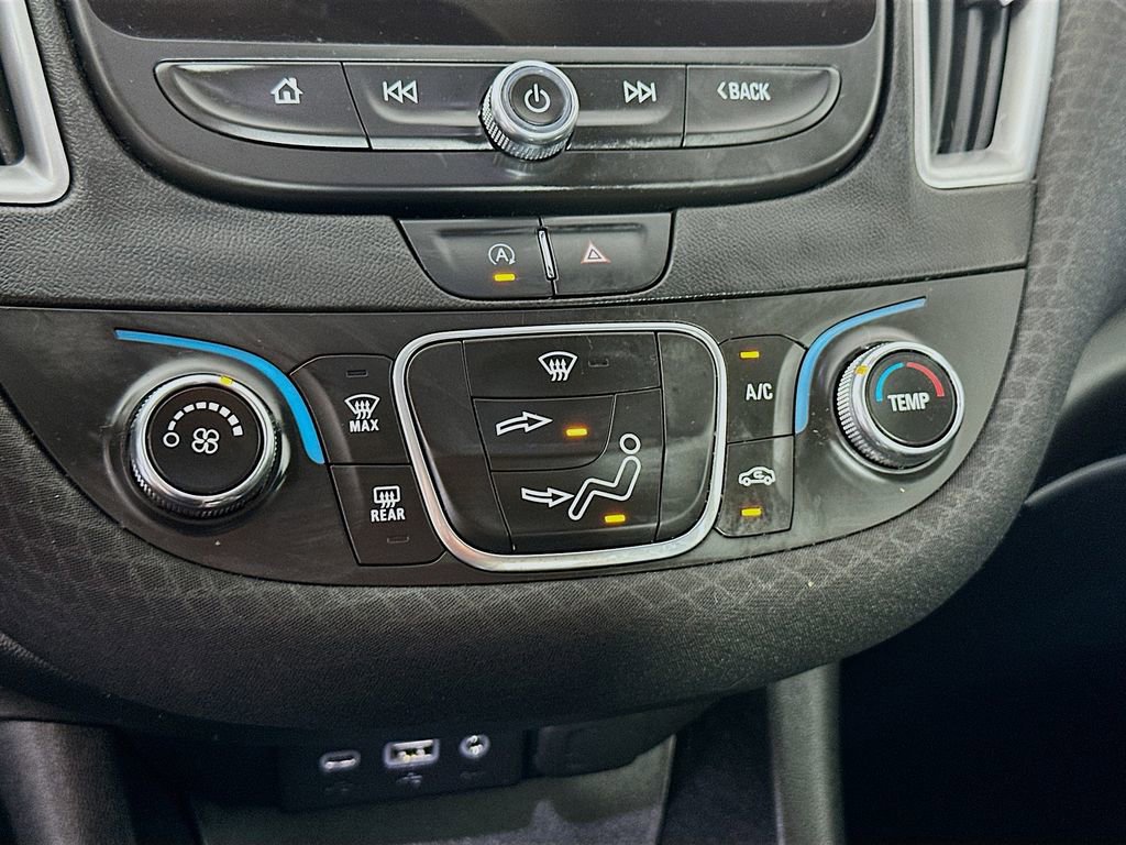Used 2020 Chevrolet Malibu LS image 15