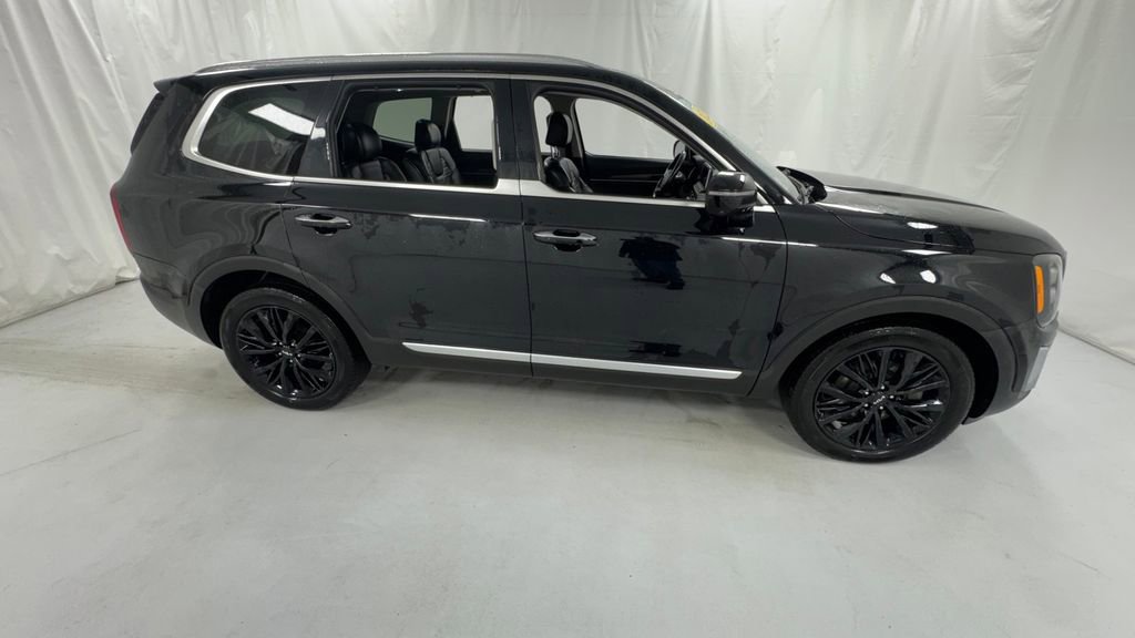 Used 2022 Kia Telluride SX w/ SX Prestige Package AWD/4WD image 2