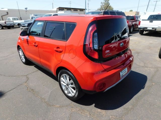 Used 2019 Kia Soul + image 5
