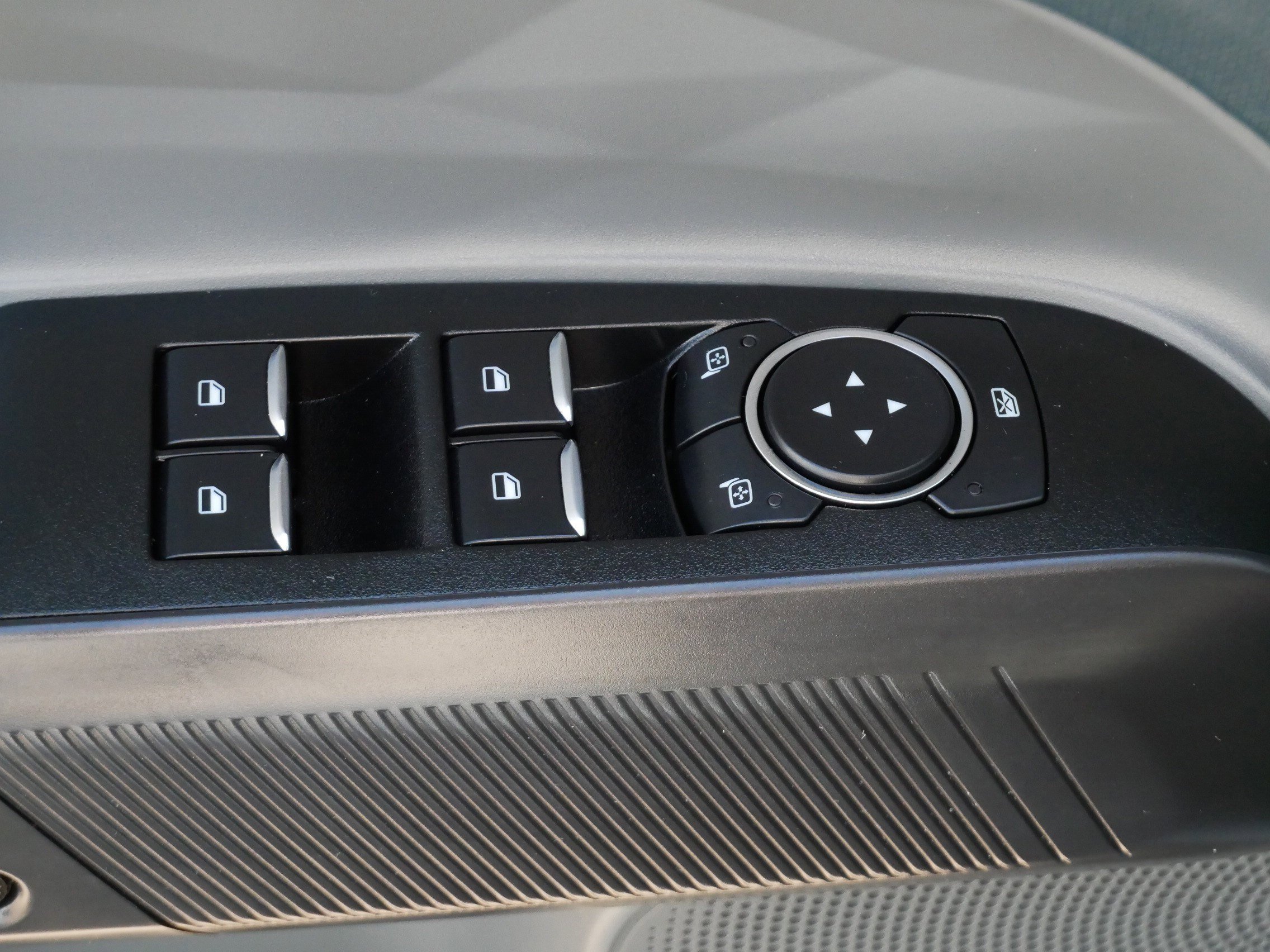 Used 2025 Ford Maverick XLT w/ XLT Luxury Package image 19