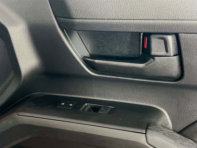 Used 2025 Toyota Tacoma SR5 image 32