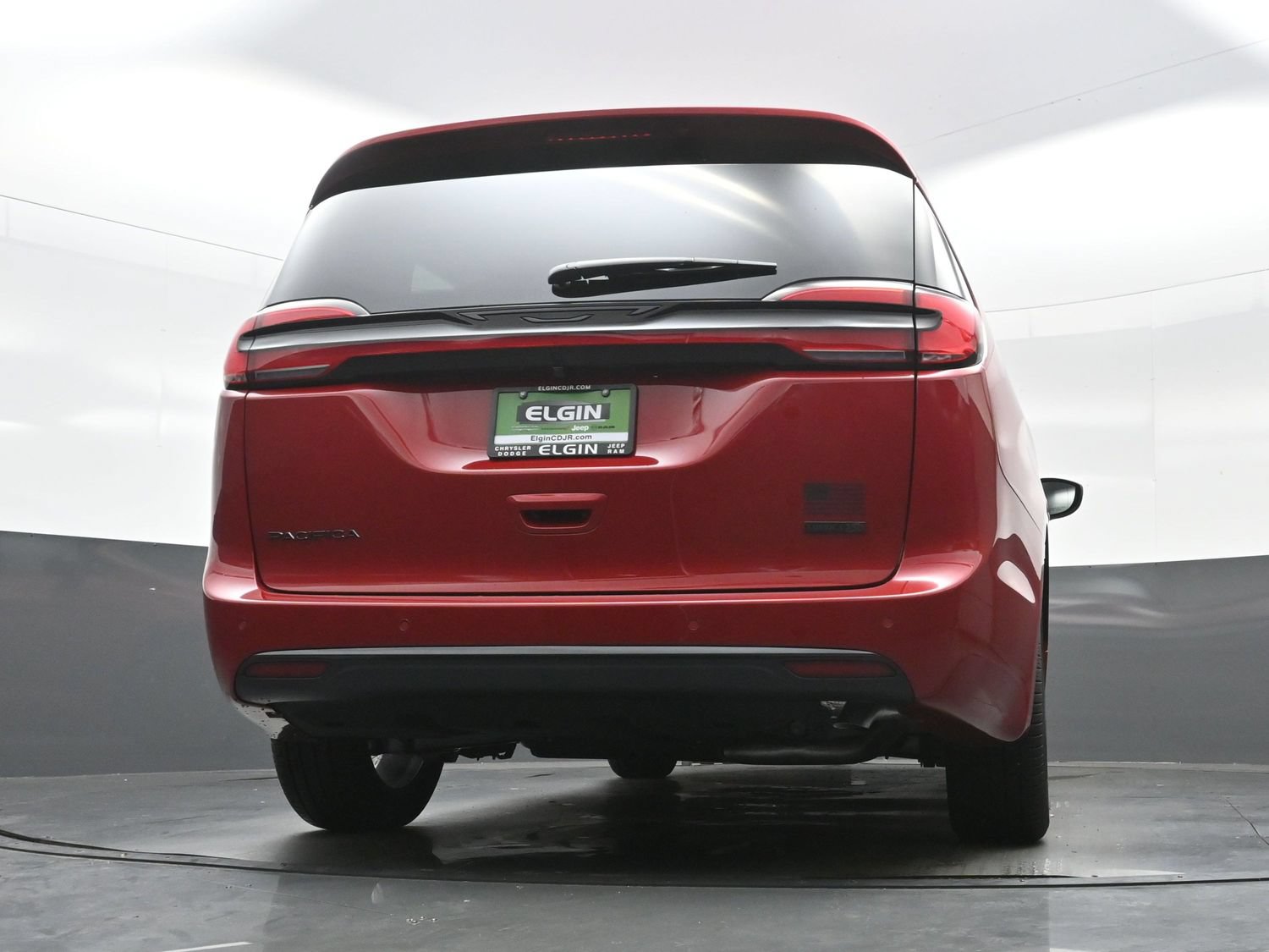 New 2027 Chrysler Pacifica Select FWD image 18