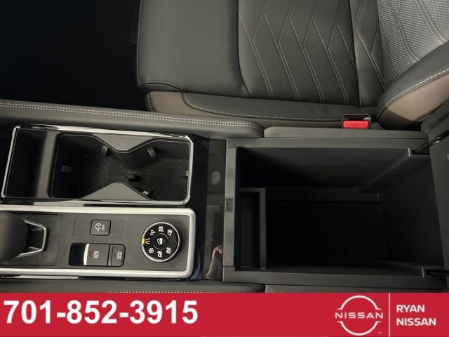 New 2025 Nissan Pathfinder Platinum w/ Cargo Package image 23