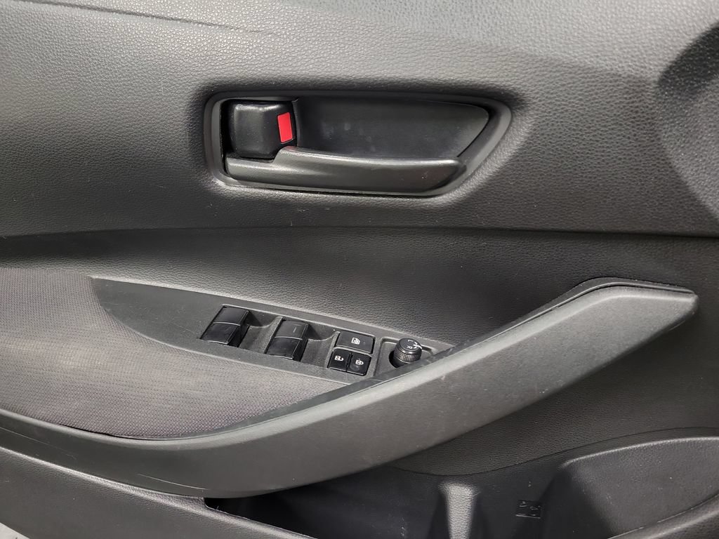 Used 2022 Toyota Corolla LE FWD image 18