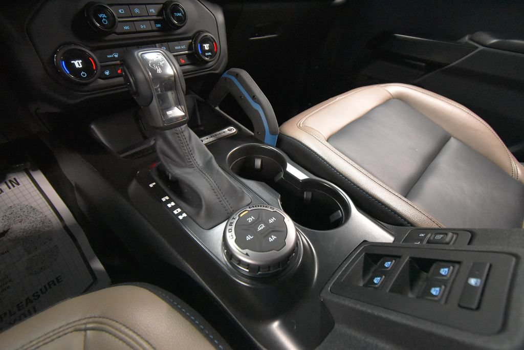 Used 2024 Ford Bronco Wildtrak AWD/4WD image 18