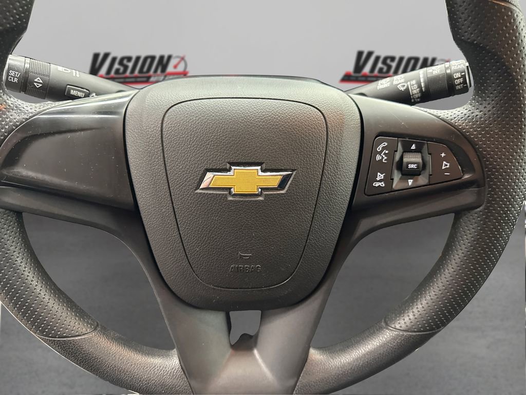 Used 2018 Chevrolet Trax LS AWD/4WD image 25