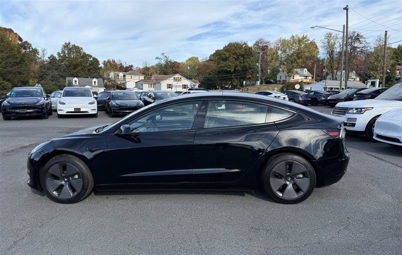 Used 2022 Tesla Model 3 Long Range AWD/4WD image 2